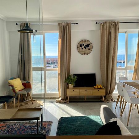 Seafront In Marbella With Pool And Garage Lejlighed Eksteriør billede